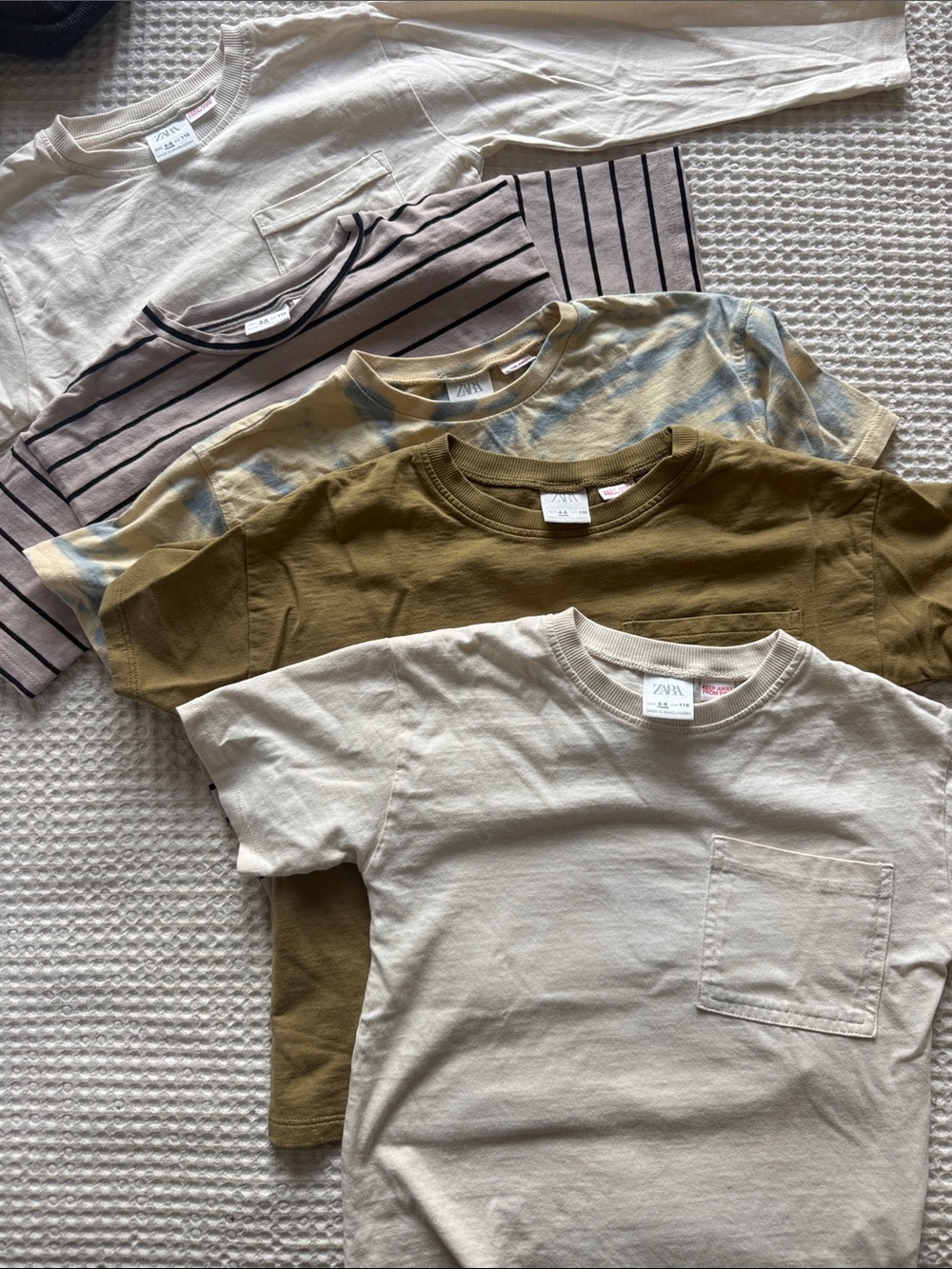 ZARA KIDS BUNLDE Beige Pocket Crew Neck T-Shirts - Casual Essential